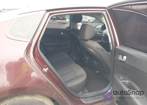 2018 Kia Optima Lx из США, поврежденный, VIN 5XXGT4L34JG185608